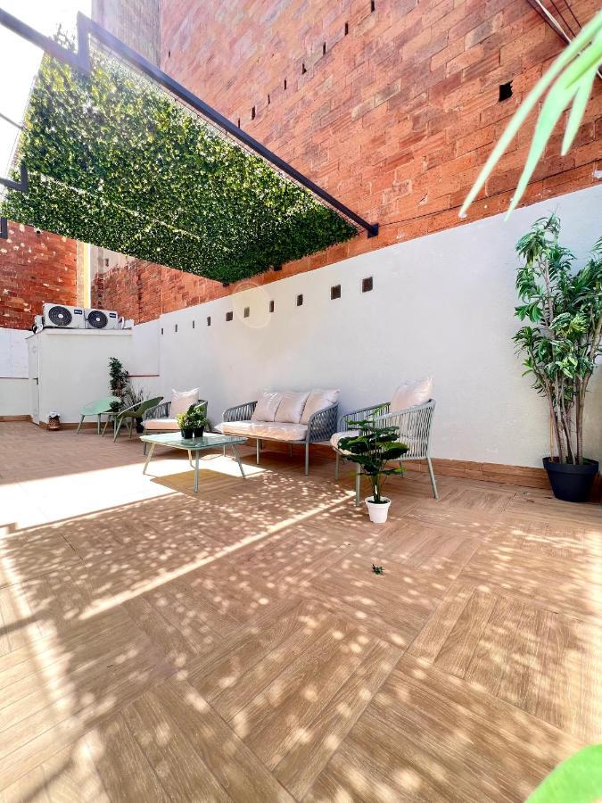 Crysoyle Apartment Barcelona Next To Camp Nou L'Hospitalet de Llobregat Exterior foto